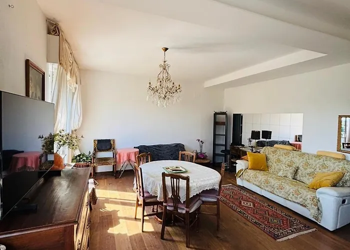 L'ultimo Piano 3* פורלי